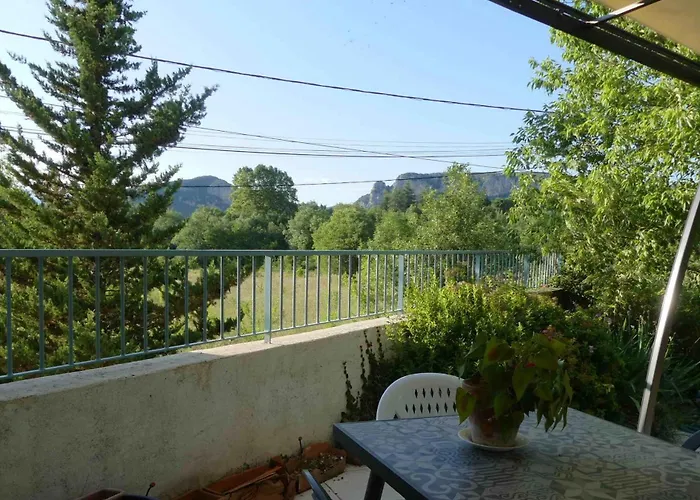 Nature Et Baignades Au Nord De L'herault *